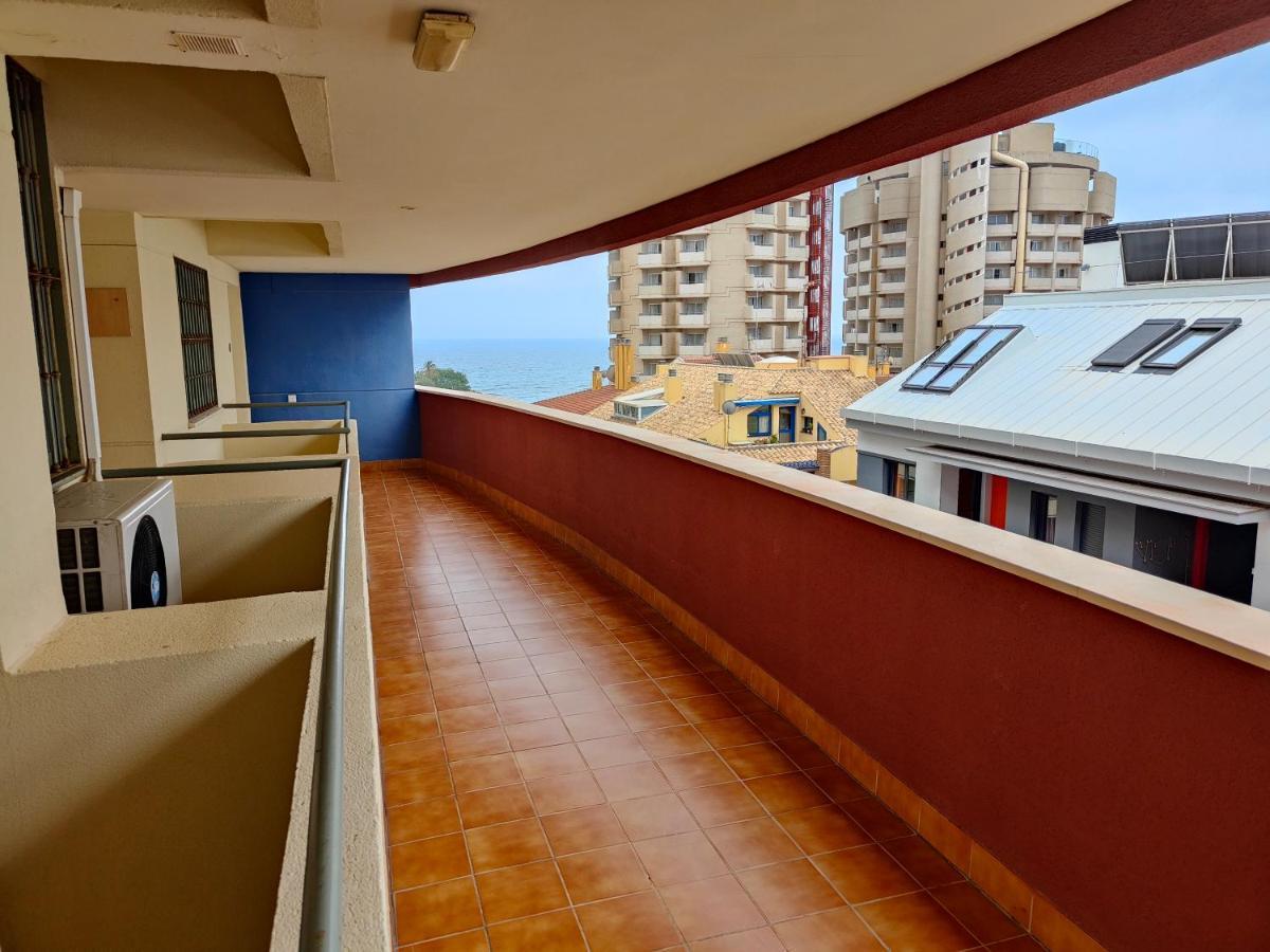 Gran Apartamento Cerca De La Playa Con Piscina En El Centro Фуэнхирола Экстерьер фото