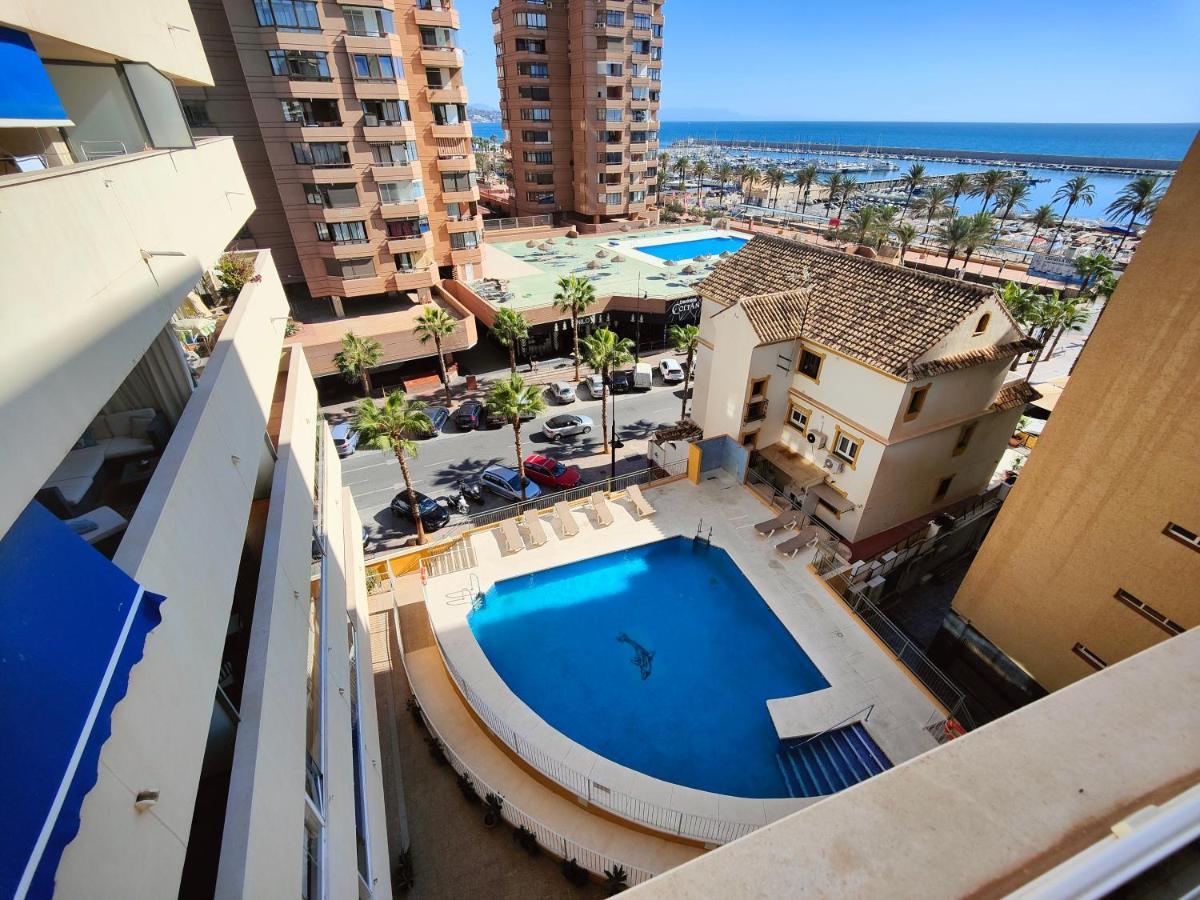 Gran Apartamento Cerca De La Playa Con Piscina En El Centro Фуэнхирола Экстерьер фото